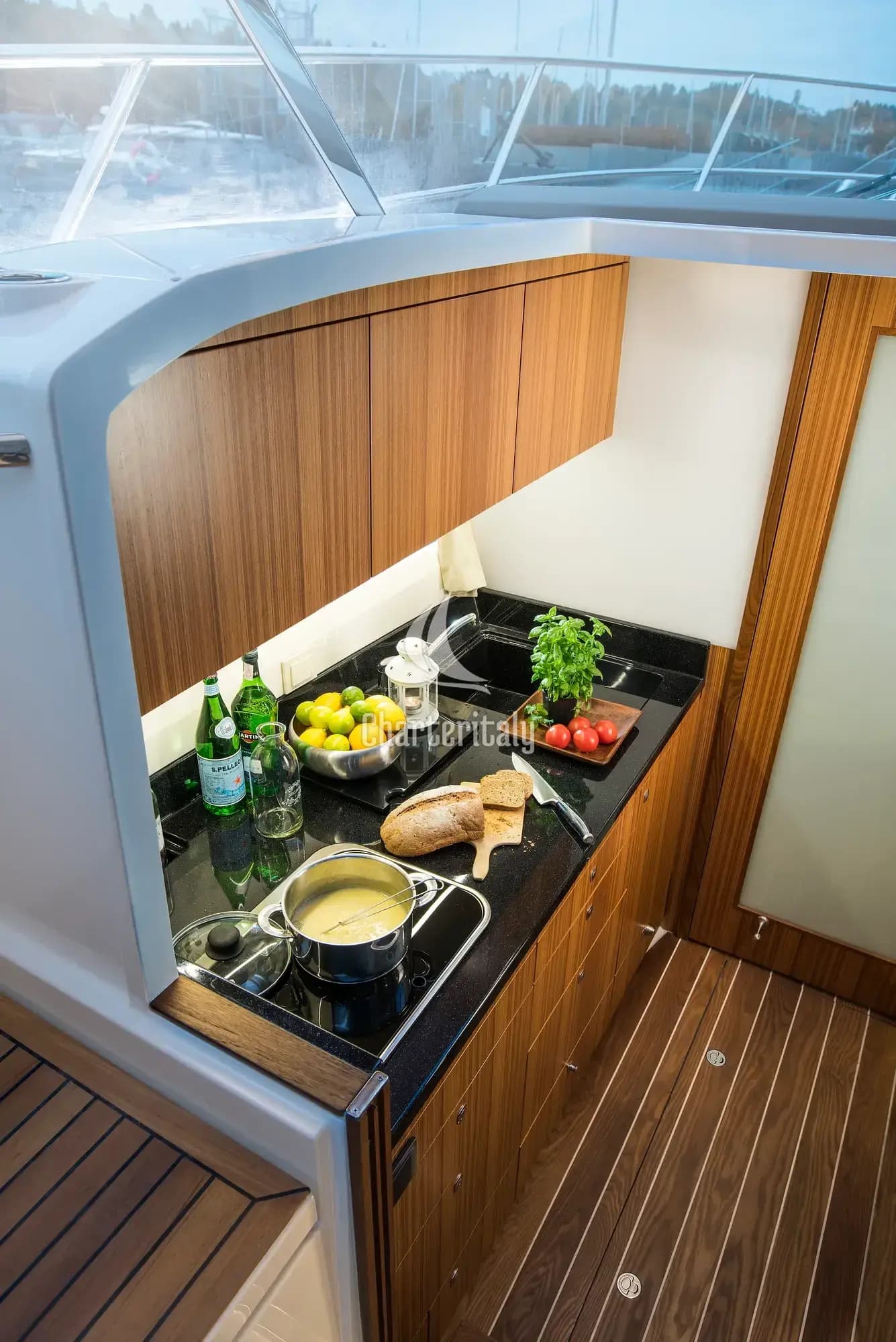 Marex 310 Sun Cruiser - Pepper - 6