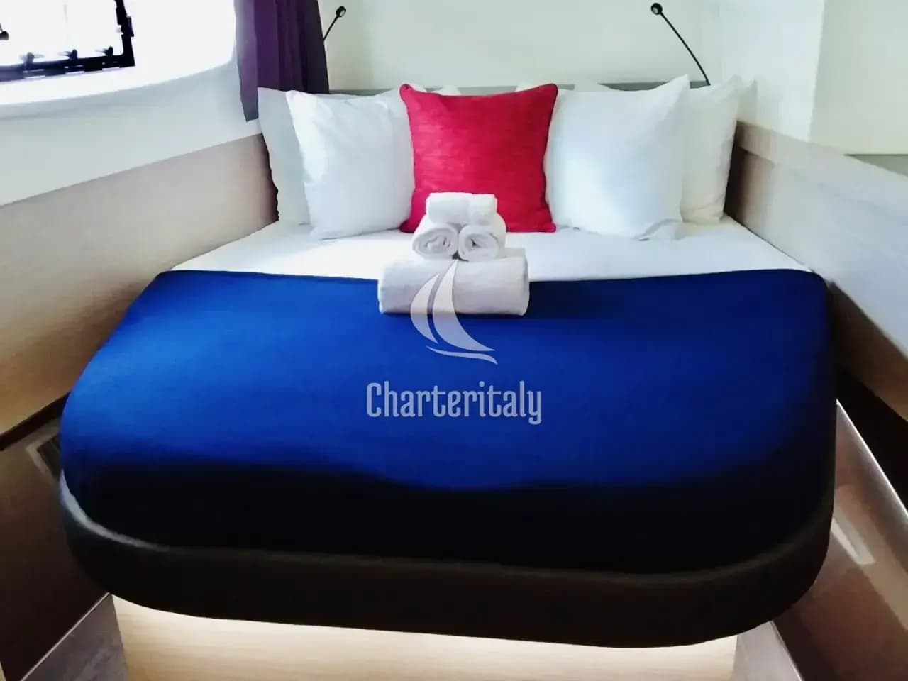 Fountaine Pajot Astrea 42 Maestro - Serene Blue - 19