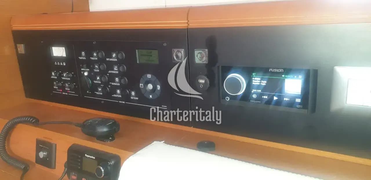 Sun Odyssey 519 - 4 + 1 cab. - In A Silent Way - 11