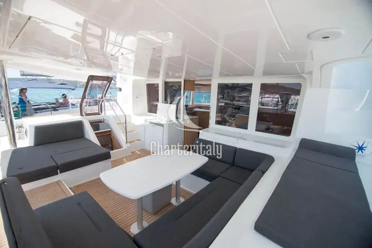 Lagoon 52 F - 6 + 2 cab. - El Presidente - 6