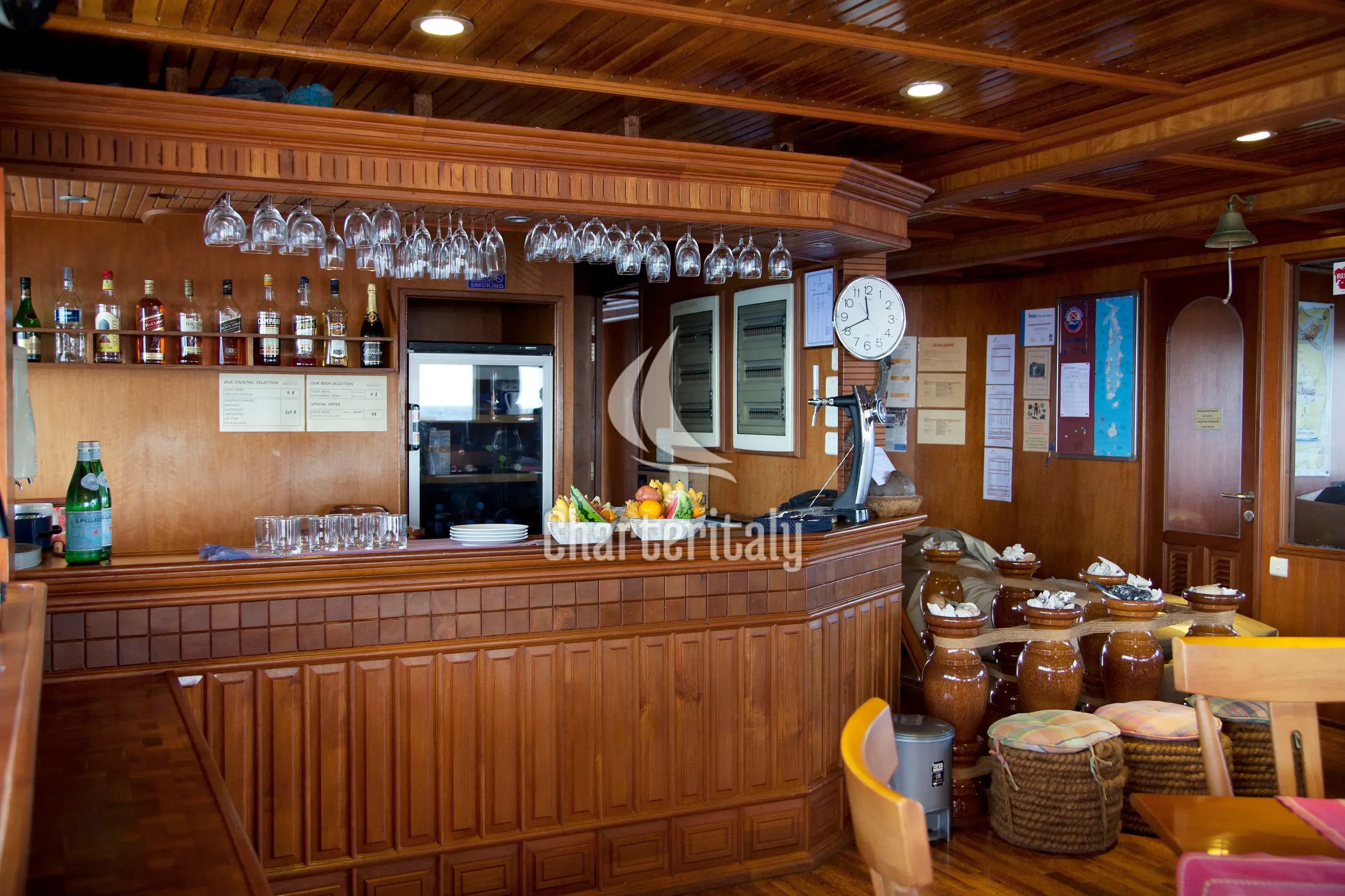 Motoryacht - CAB4 - 11