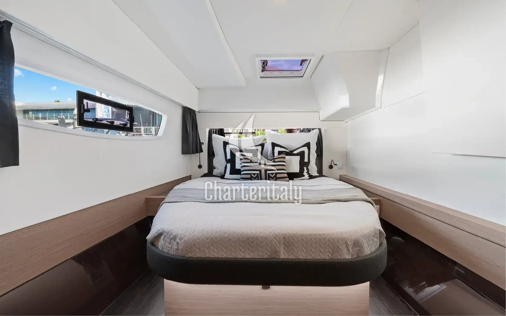 Fountaine Pajot Astrea 42 - Rossa - 5