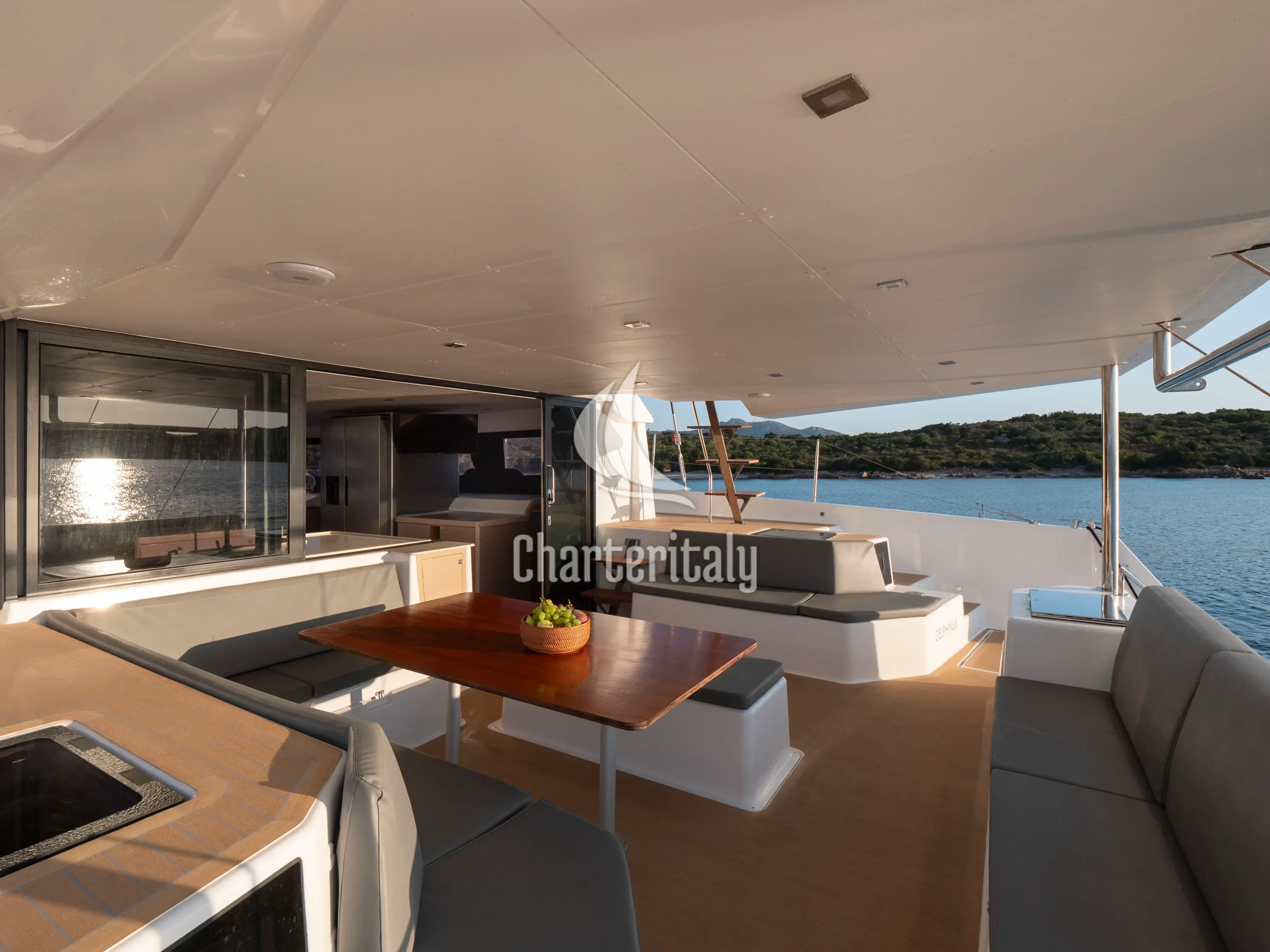 Dufour 48 Catamaran - 5 + 1 cab. - Delphinus - 5