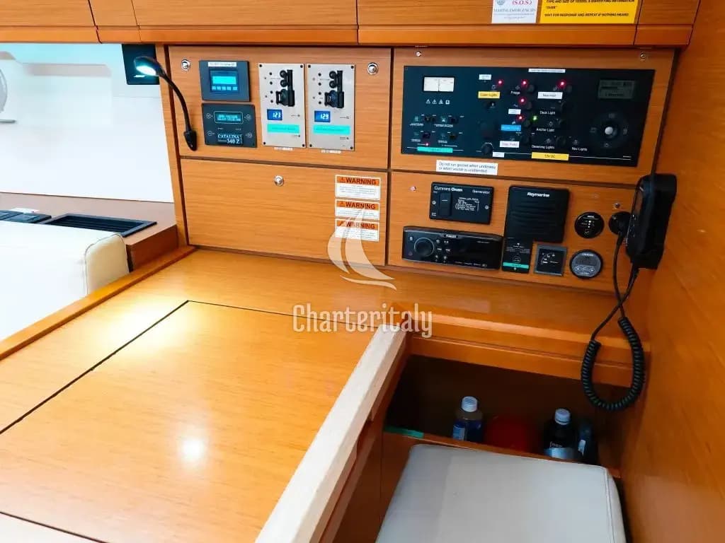 Jeanneau 54 - 3 cab. - Paradise Found - 26