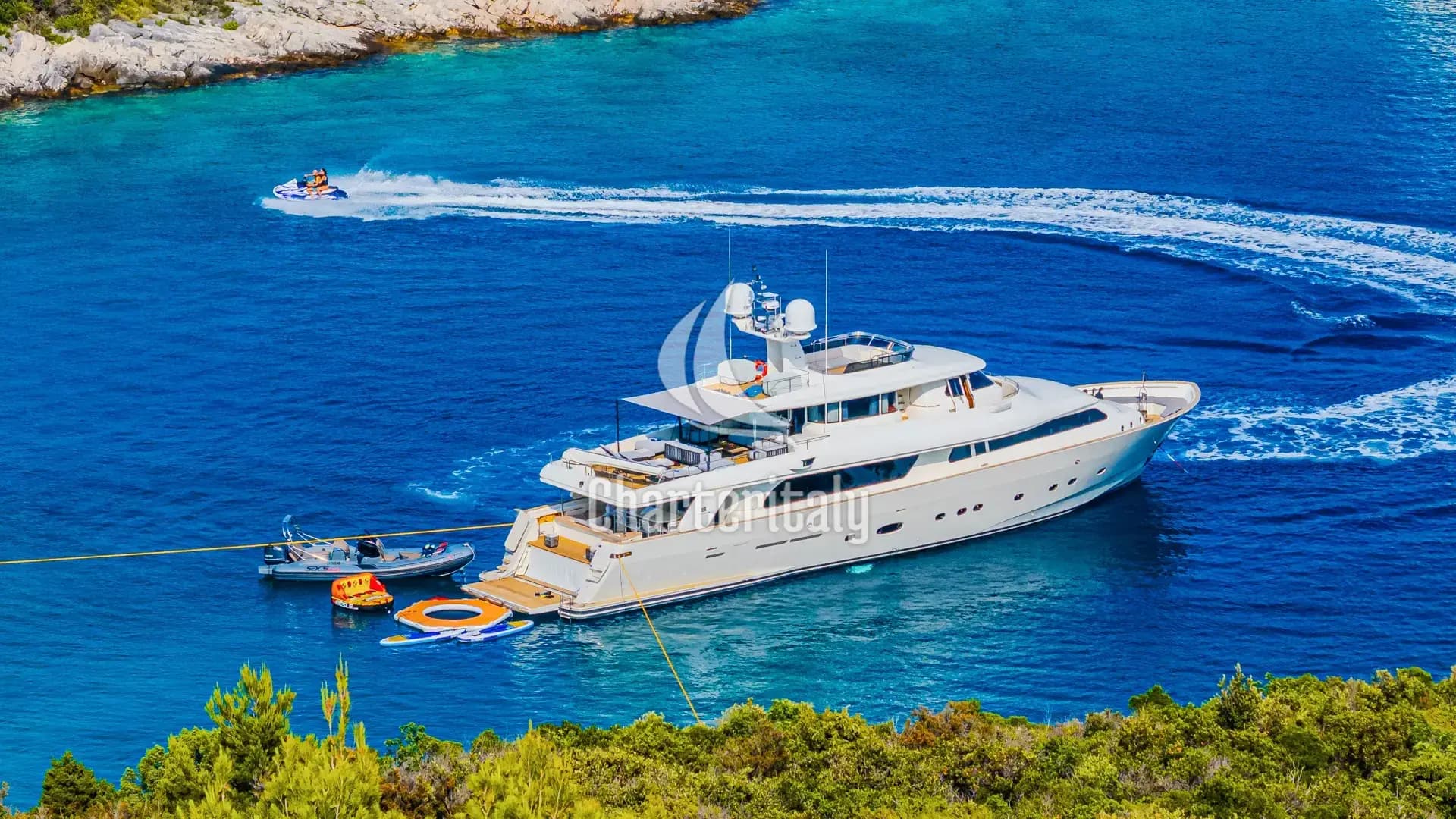 Motoryacht - Klobuk - 8
