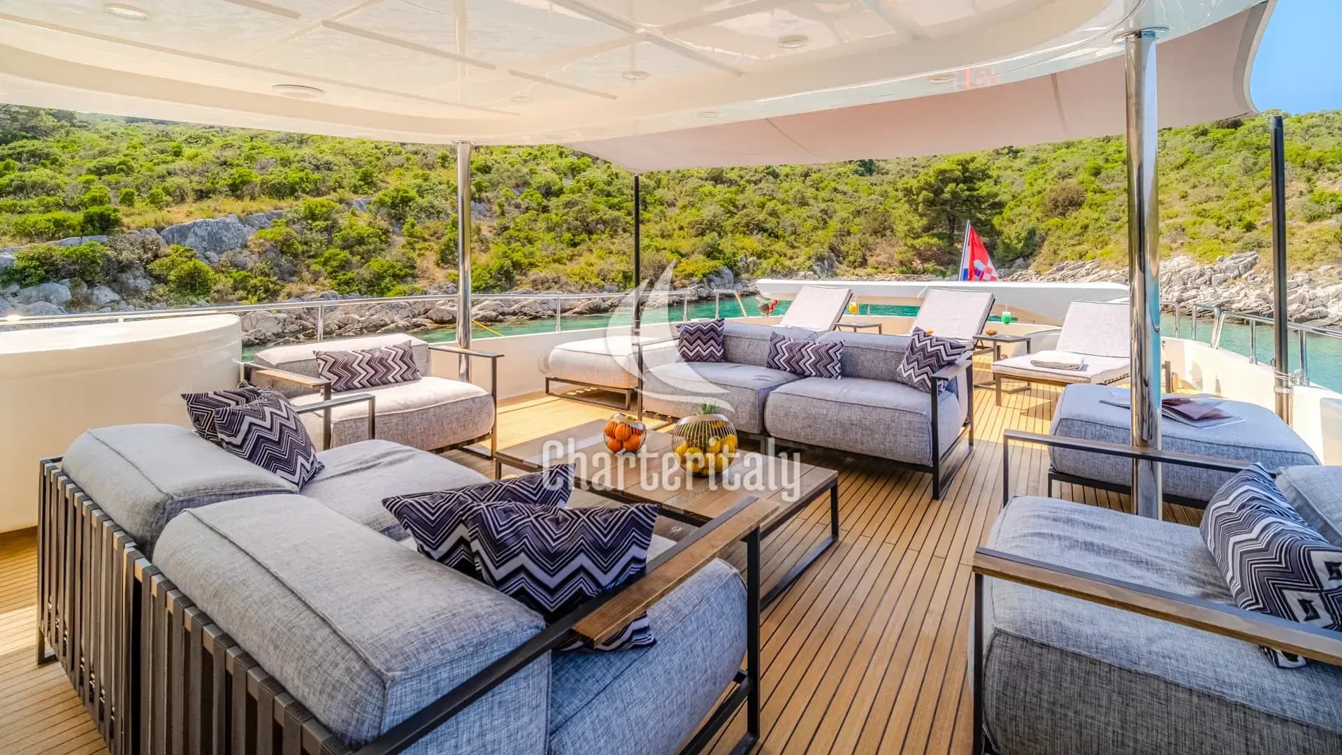 Motoryacht - Klobuk - 26