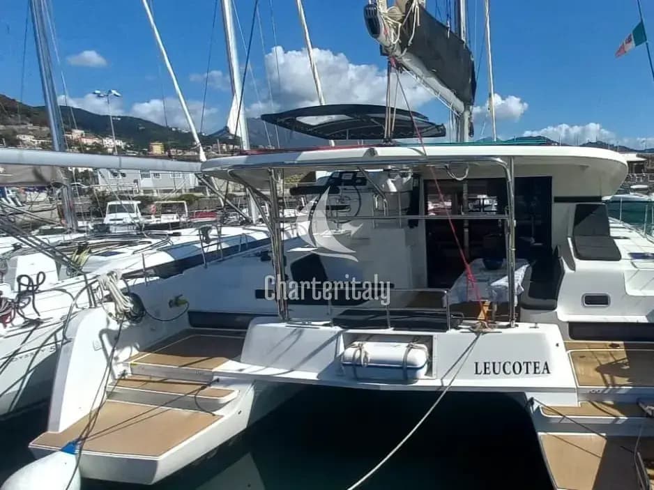 Lagoon 42 - Leucotea - 1