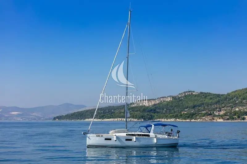 Oceanis 38.1 - ANIMA MARIS 2 - 3