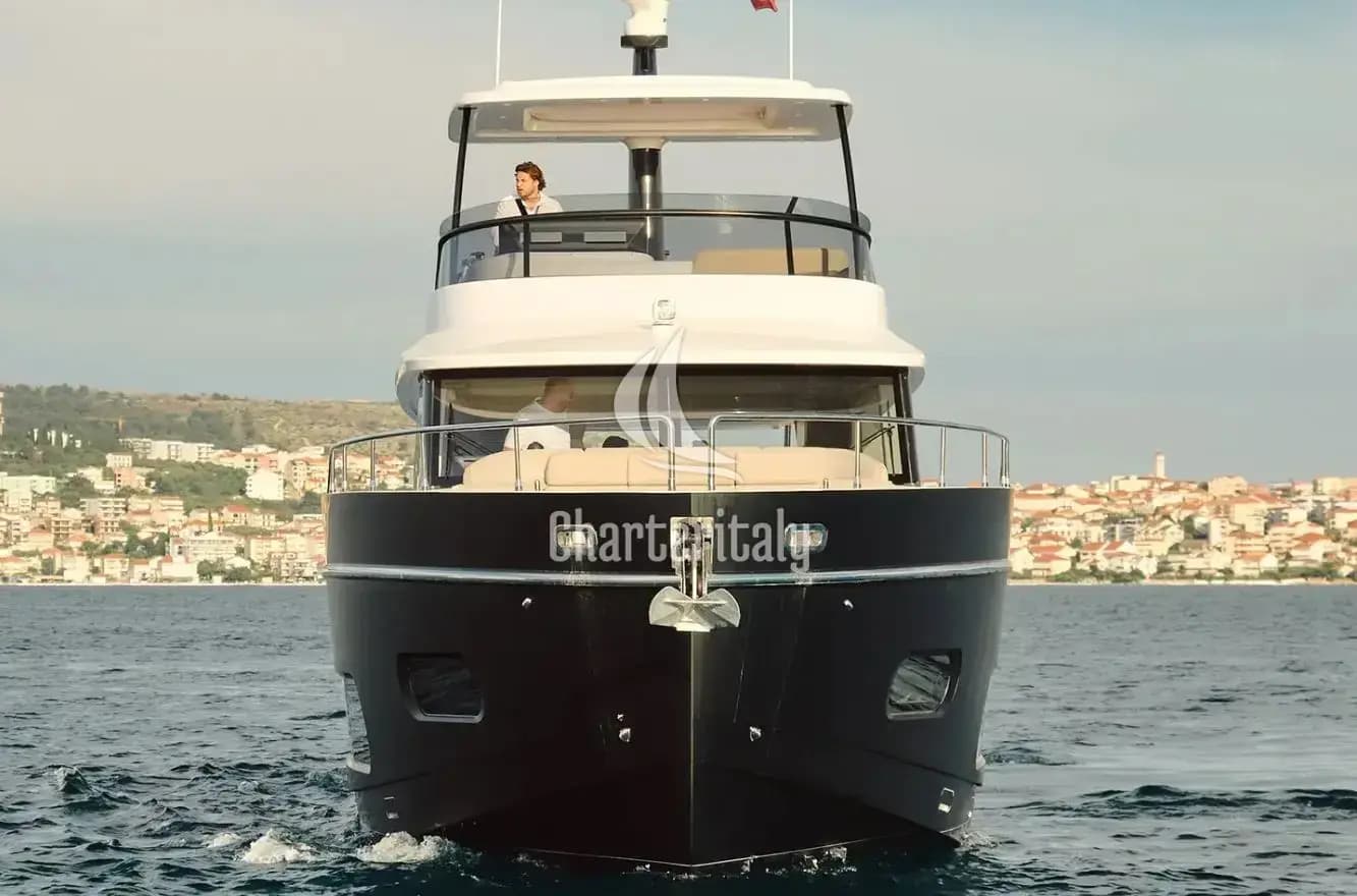 Azimut Magellano 60 - Amparito XIII - 4