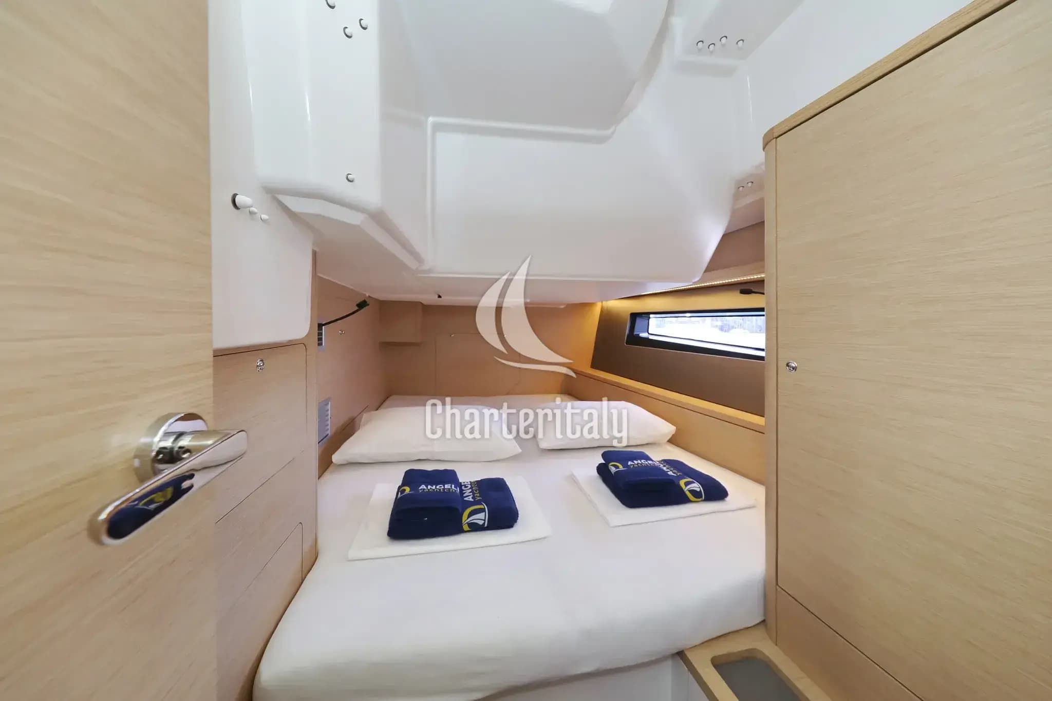 Dufour 44 - 4 cab - Full Moon - 10