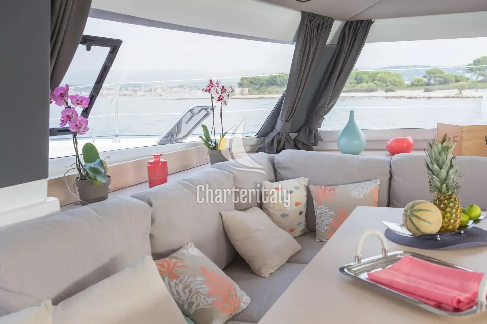 Helia 44 - 4 cab. - Lounge - 11