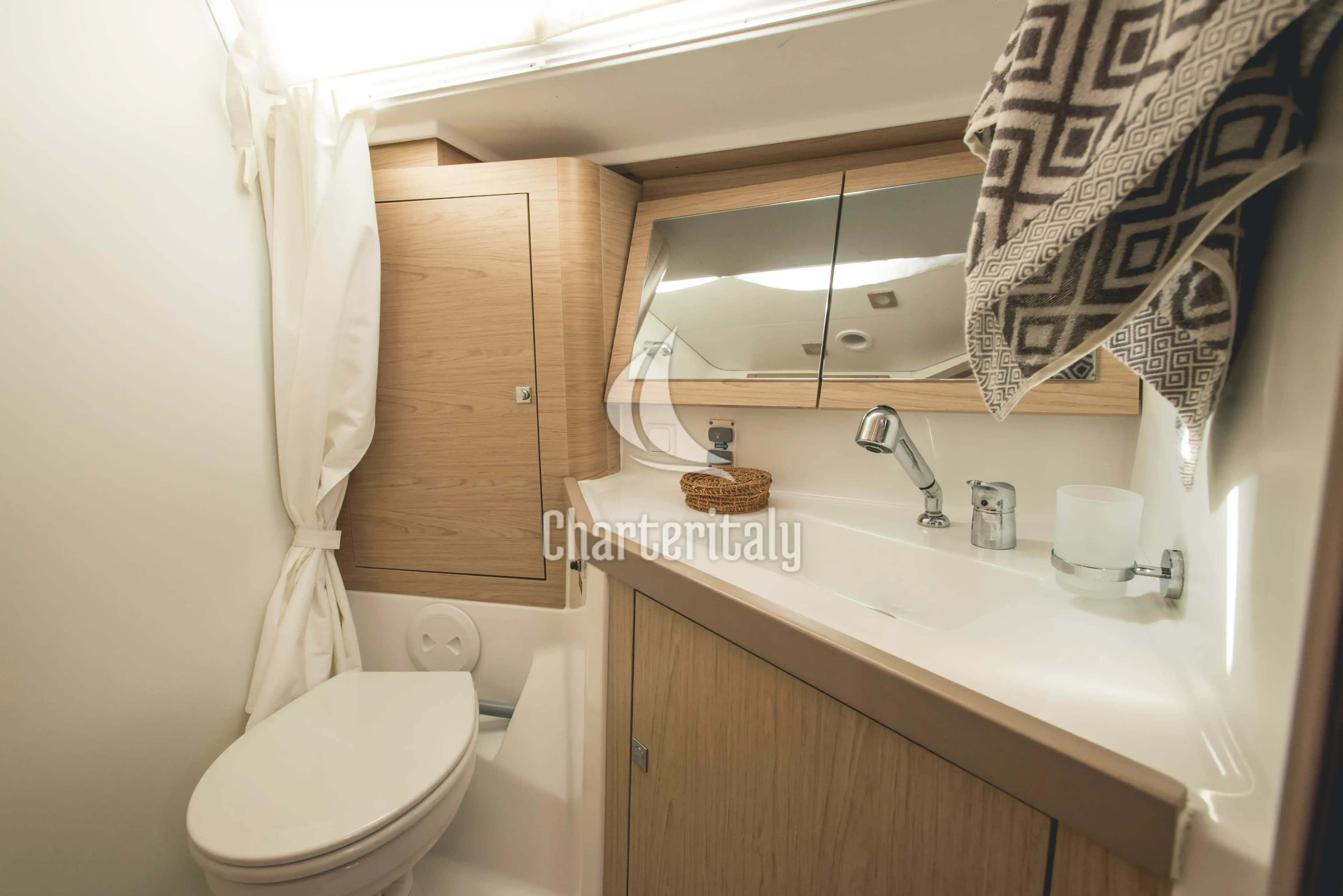 Oceanis 45 - Ayther - Standard line - 10