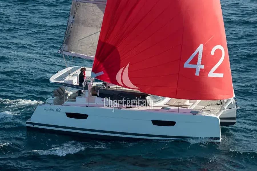 Astréa 42 - Capella 1 - 2