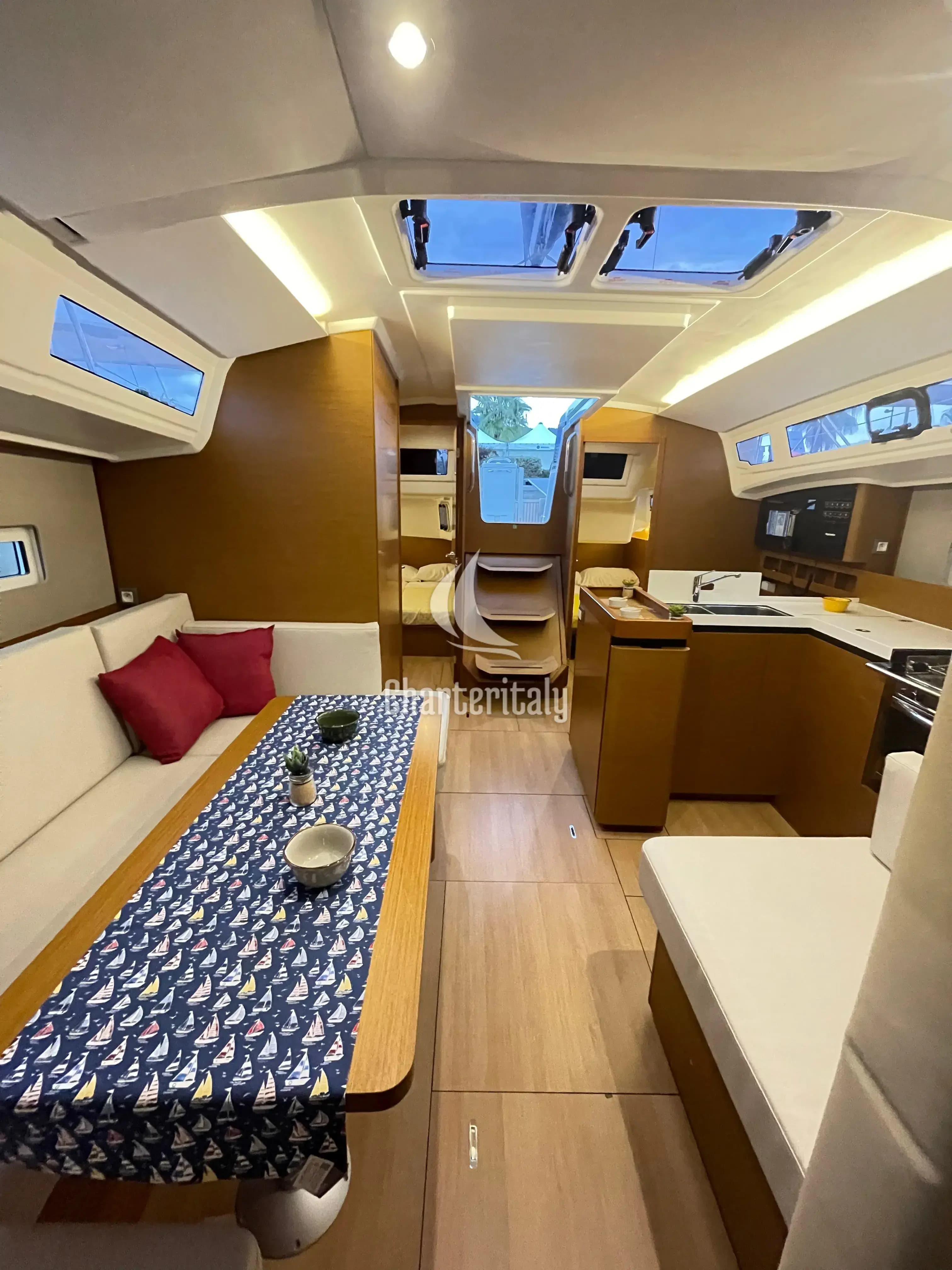 Sun Odyssey 410 - Ariel - 3