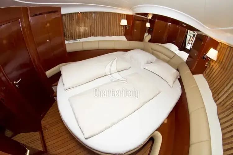 Prestige 46 Fly - Day Dreamer - 14