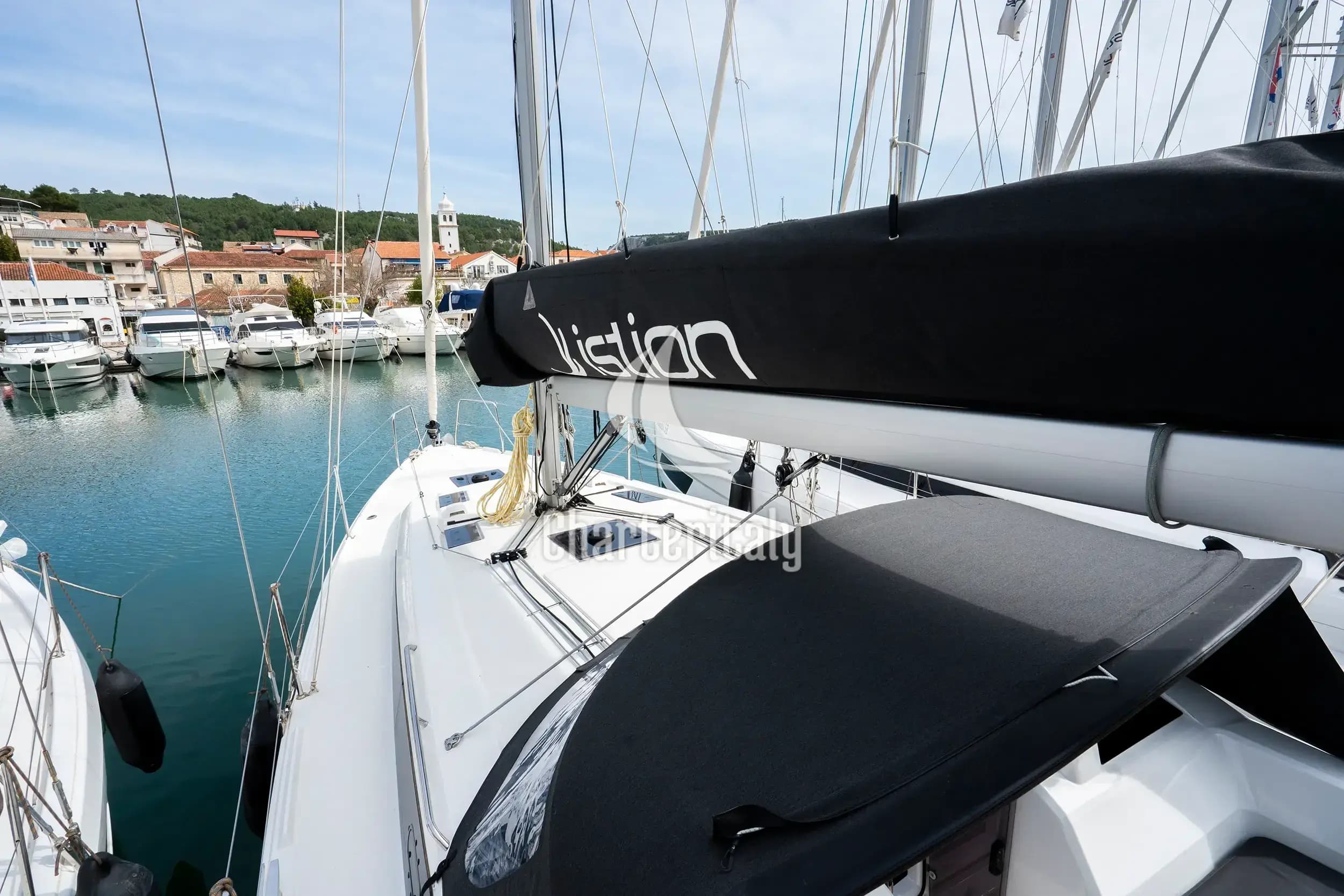 Oceanis 37.1 - First Dream - 17
