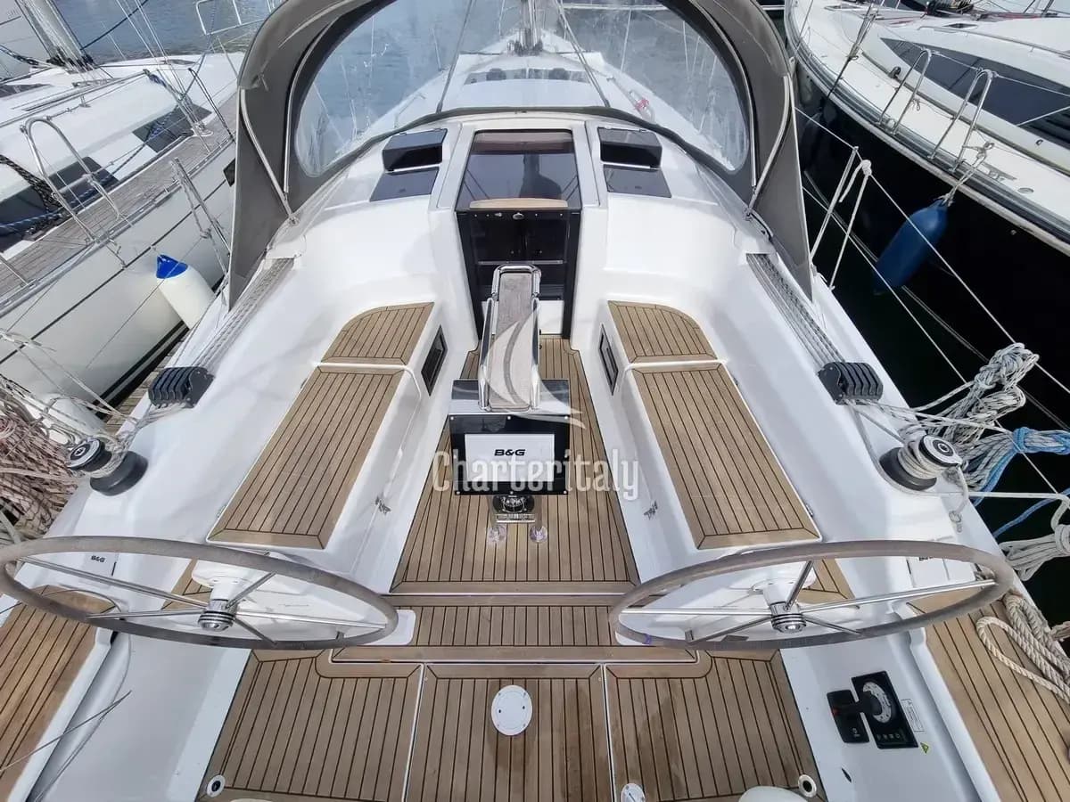 Hanse 348 - First Wind - 5