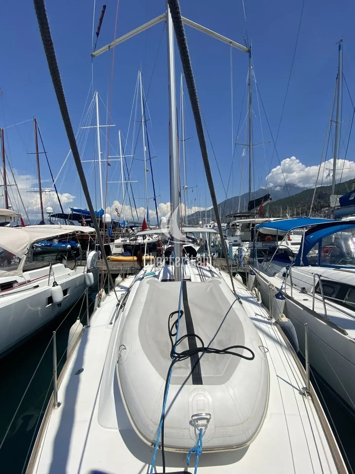 Oceanis 34 - Aquamarine - 5