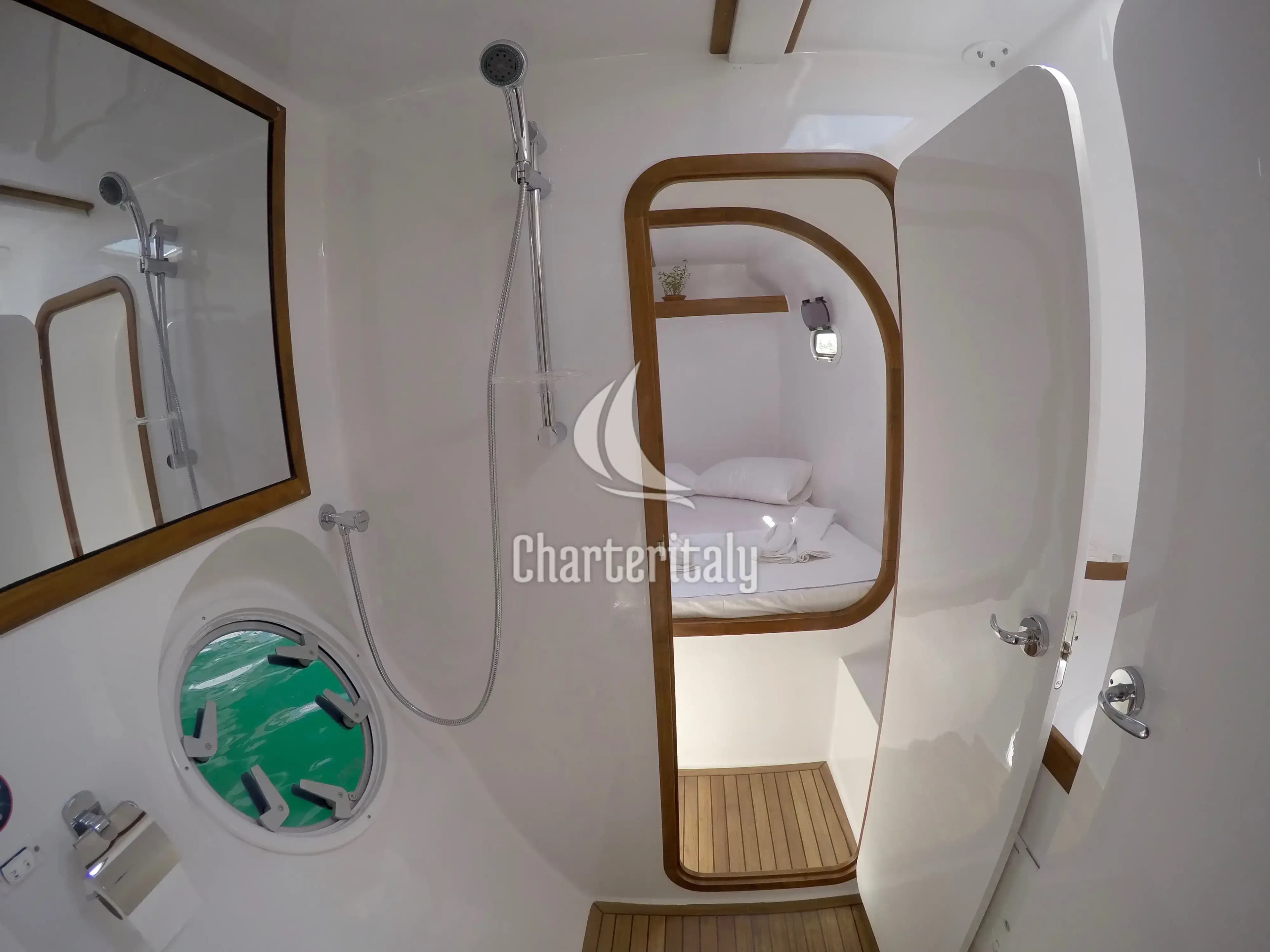 Catamaran - Sapphire (cabin 2) - 4