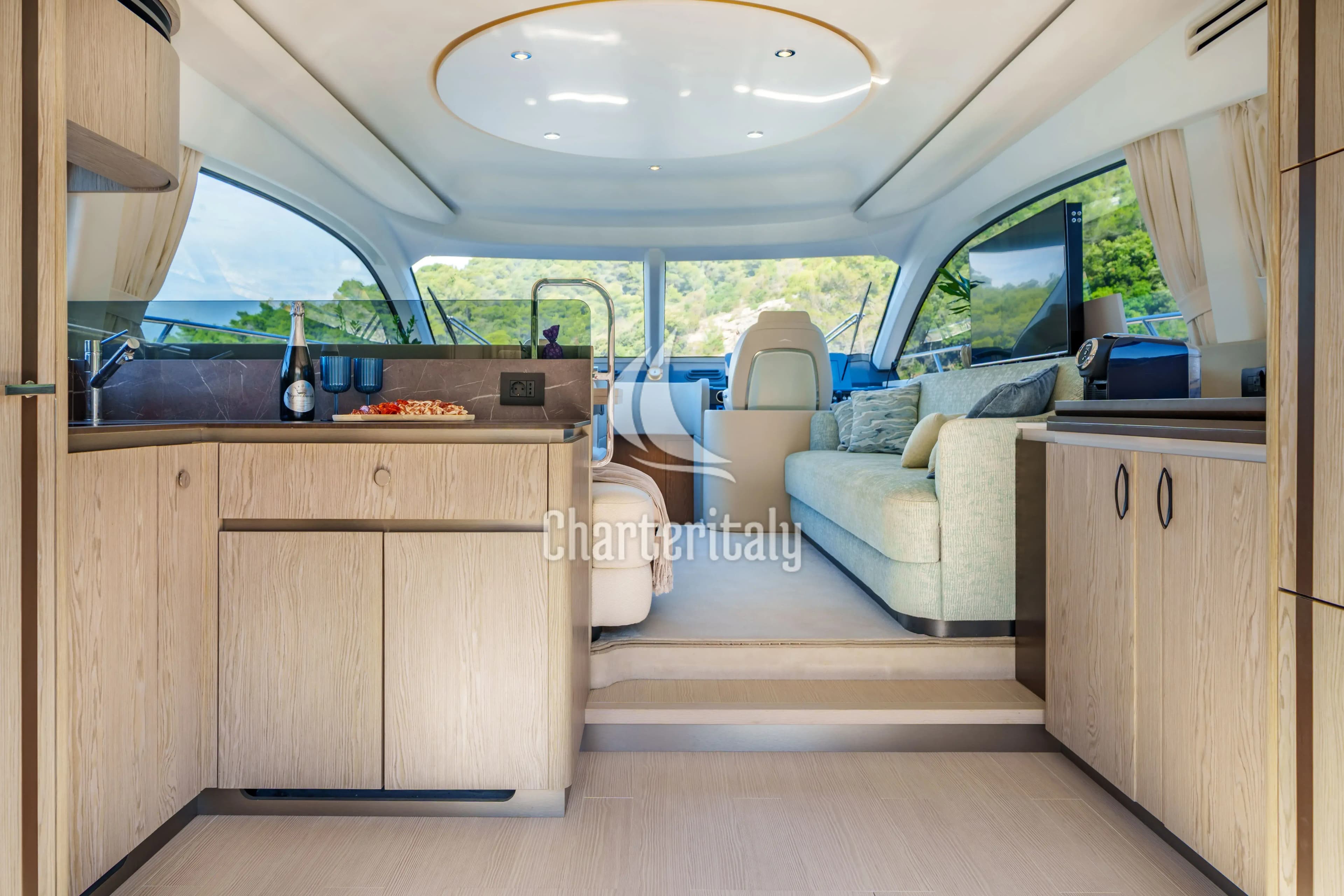 Azimut 53 Fly - White - 13