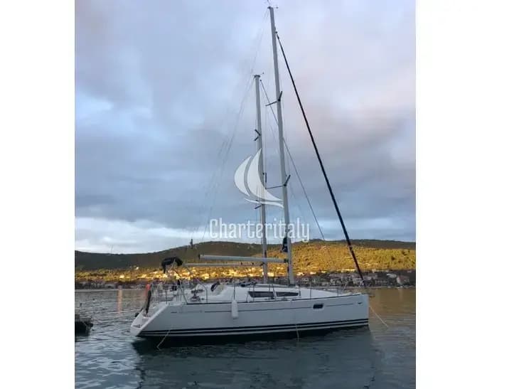 Sun Odyssey 36i - Mala - 1