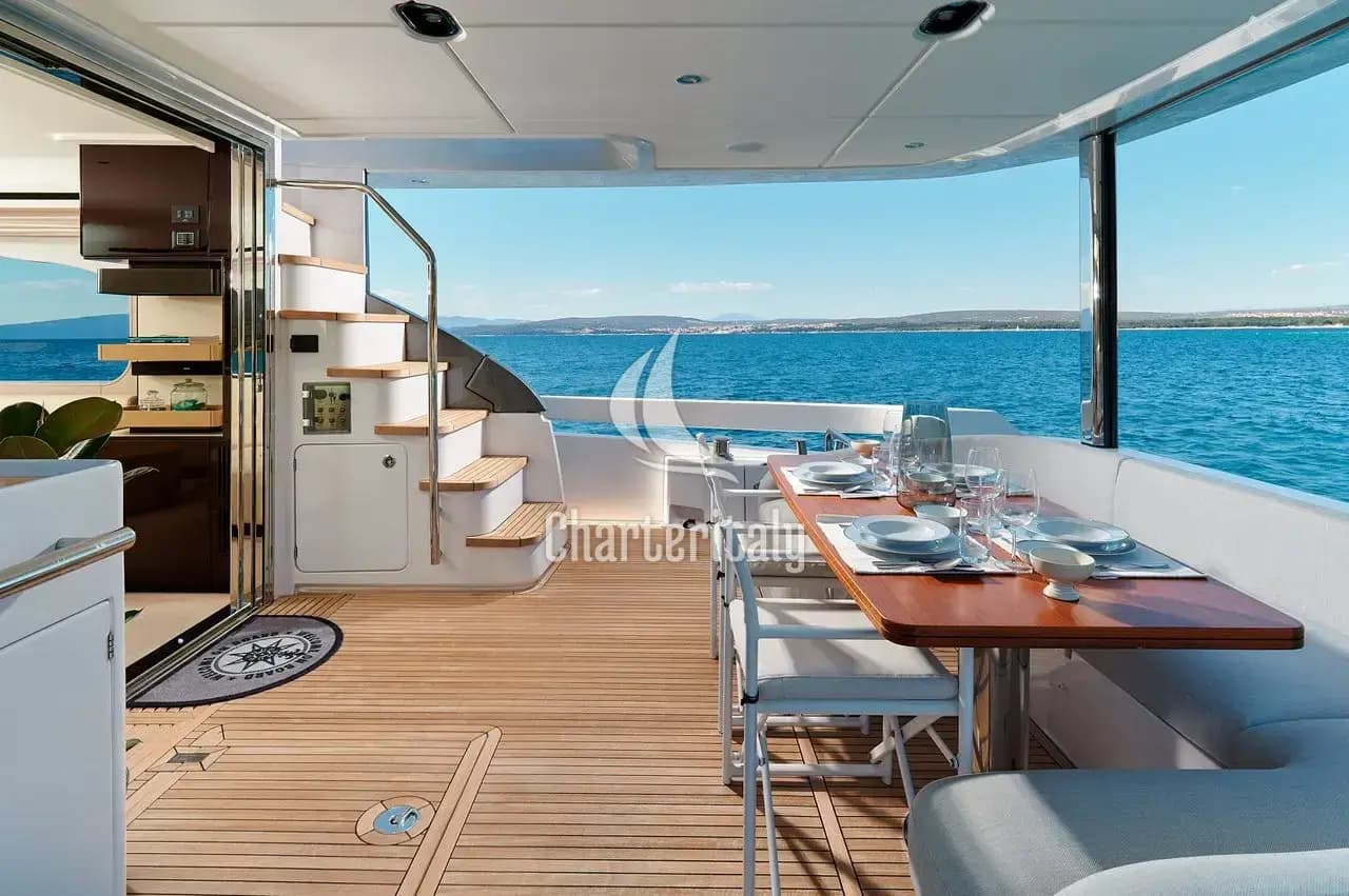 Azimut 78 Fly - 4 + 1 cab. - Concord's 6 ex. OMR Group - 19