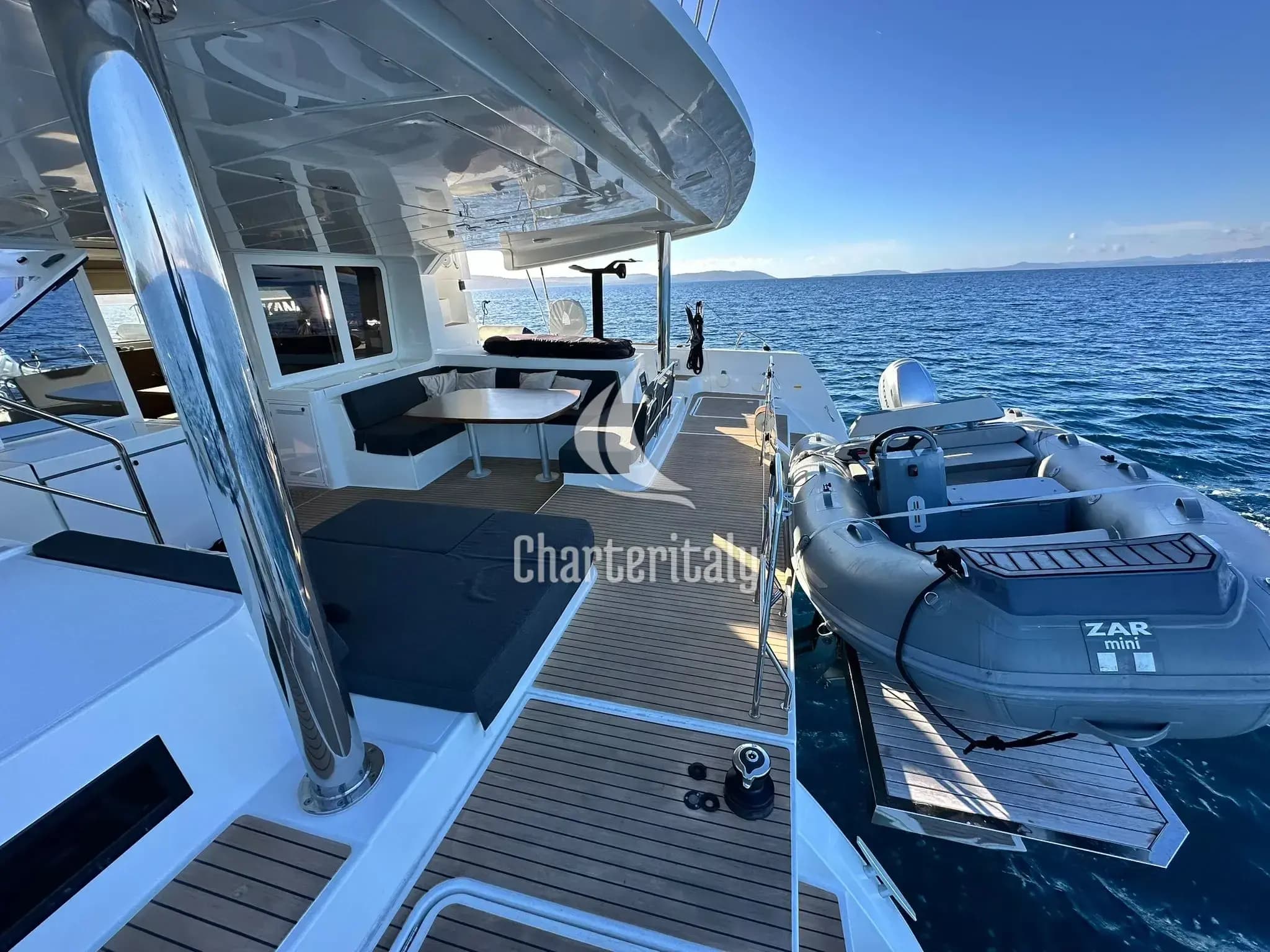 Lagoon 52 F - 6 + 2 cab. - Akana - 5