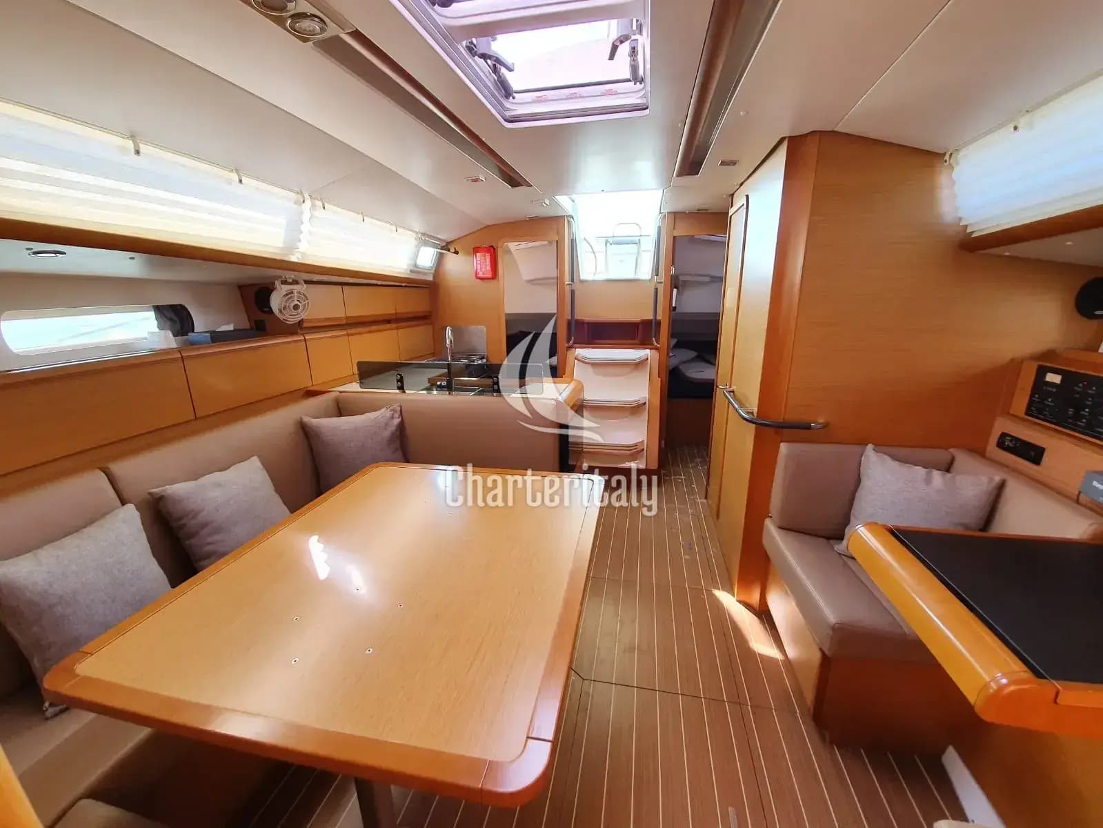 Sun Odyssey 409 - T-Punch - 20