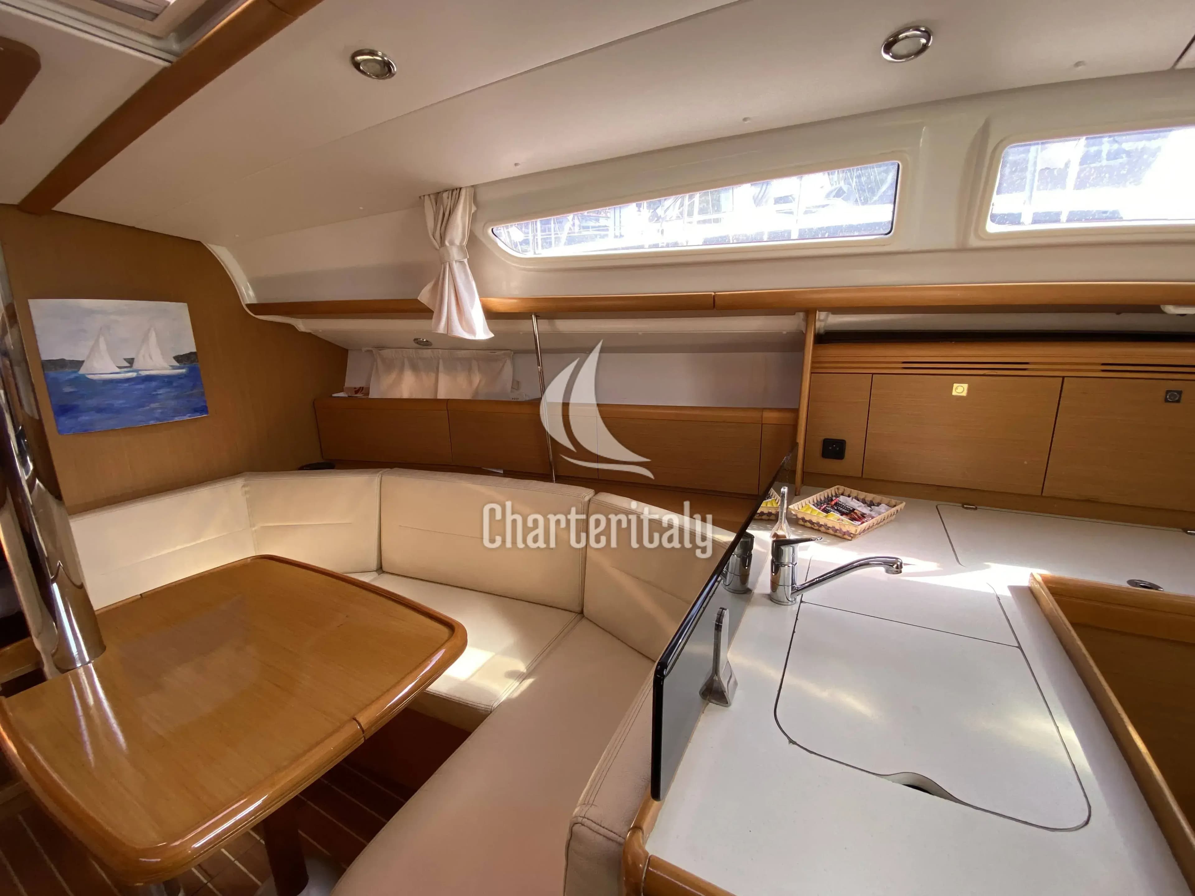 Sun Odyssey 36i - Blue Sky - 13