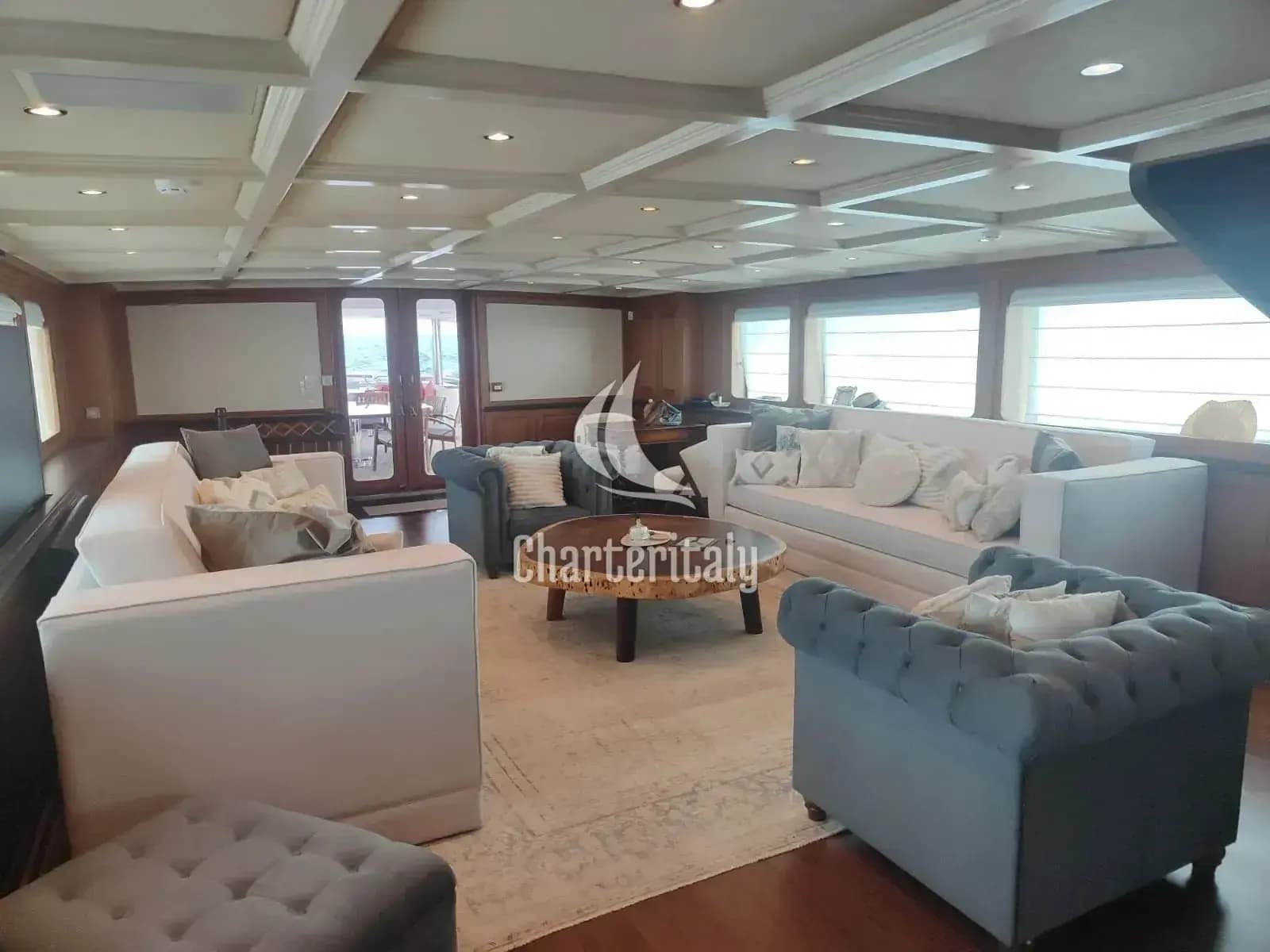 Luxury Motor Yacht - Kokomo Nights - 3