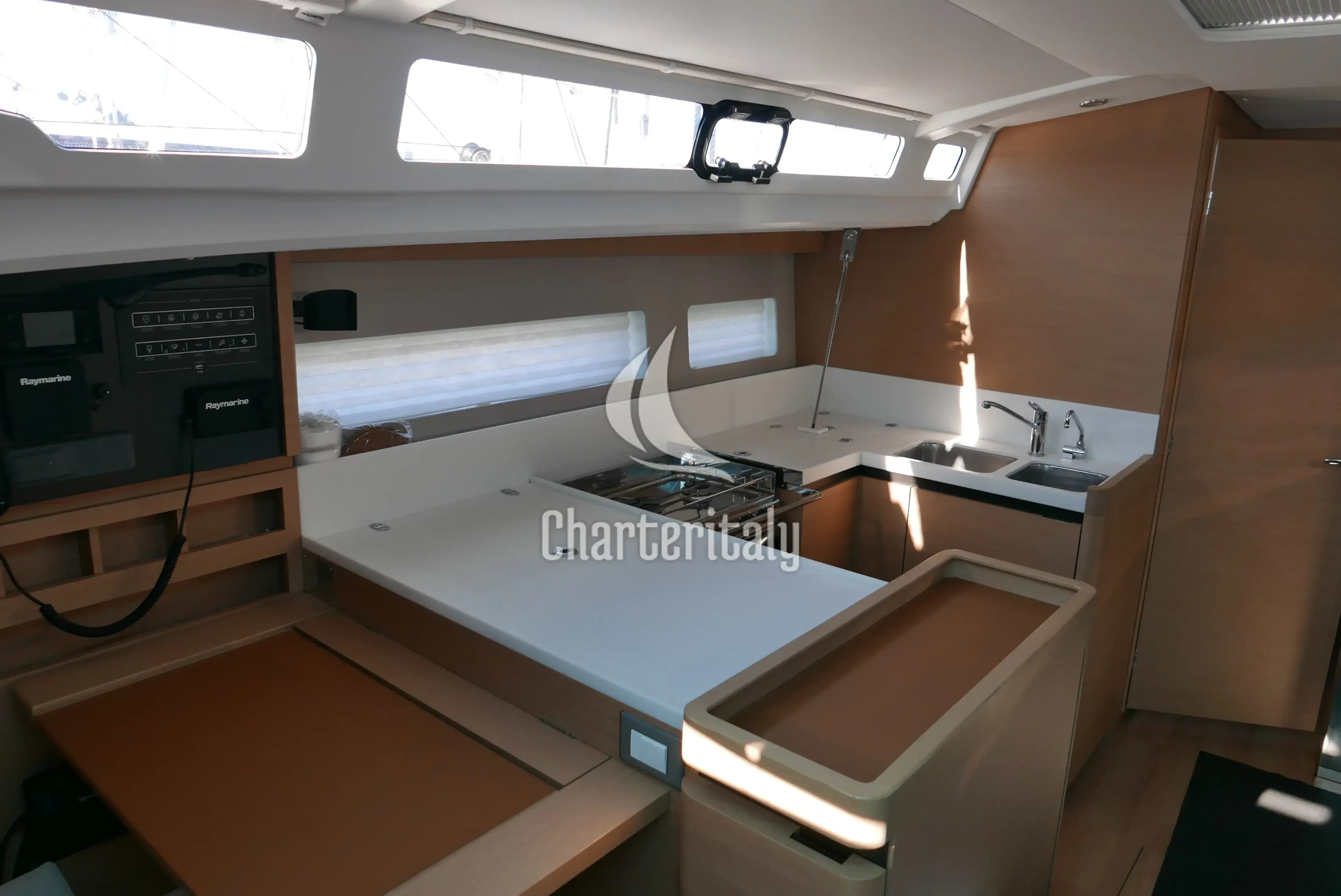Sun Odyssey 440 - Frenetica - 9