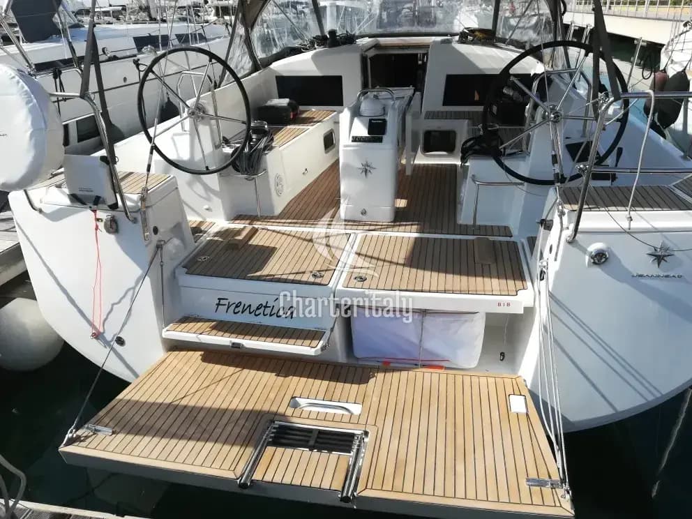 Sun Odyssey 440 - Frenetica - 1