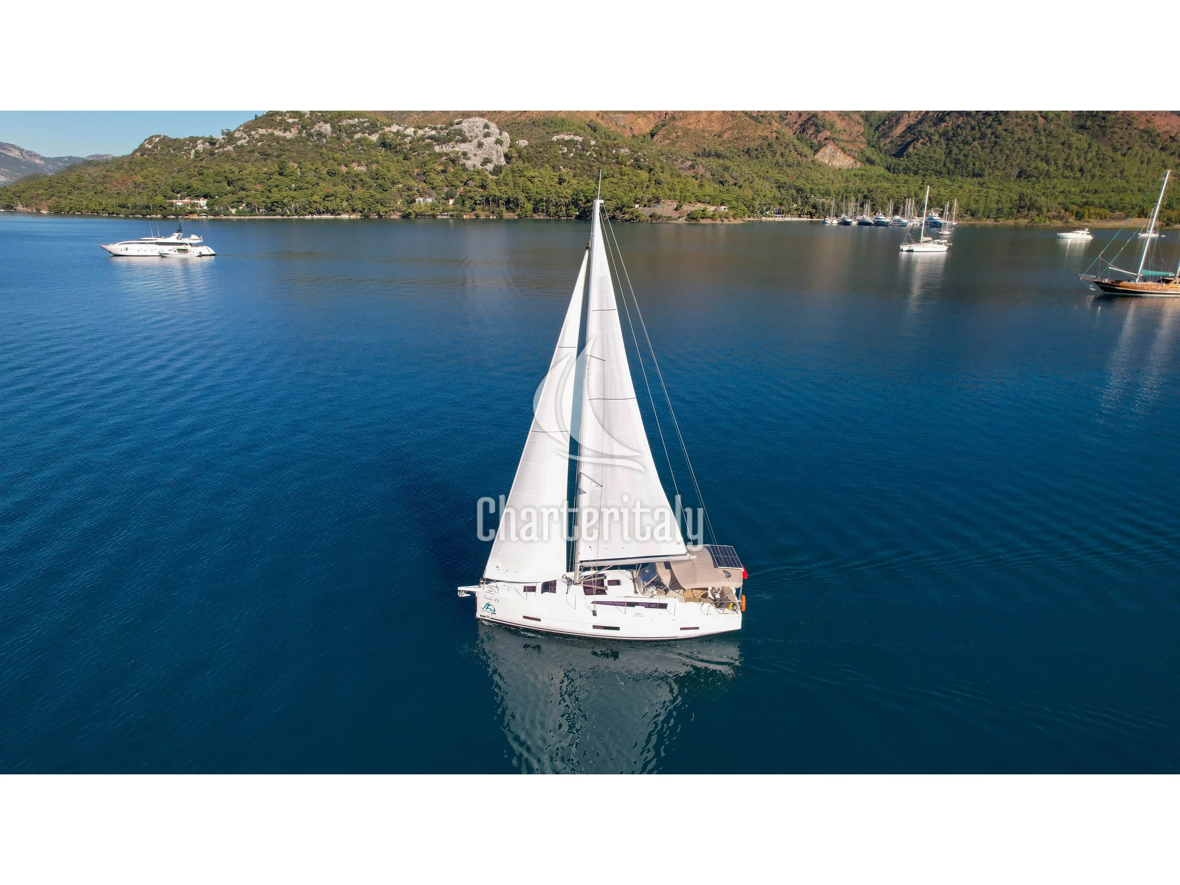 Dufour 390 - Lady D - 1