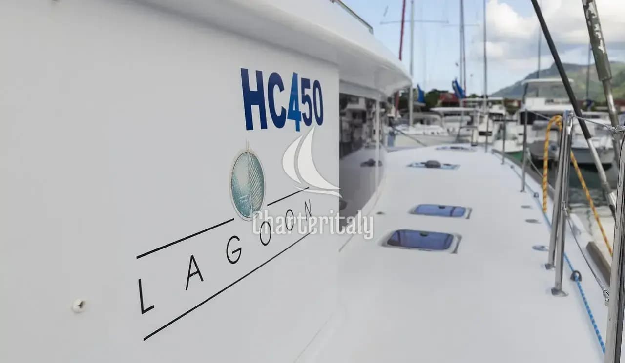 Lagoon 450 - 4 + 2 cab. - Muzikal - 7