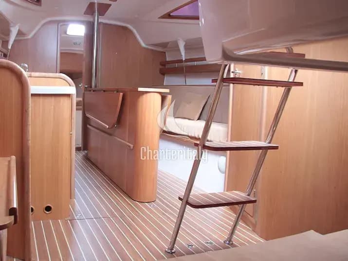 Maxus 28 Standard - MADAGASCAR - 2