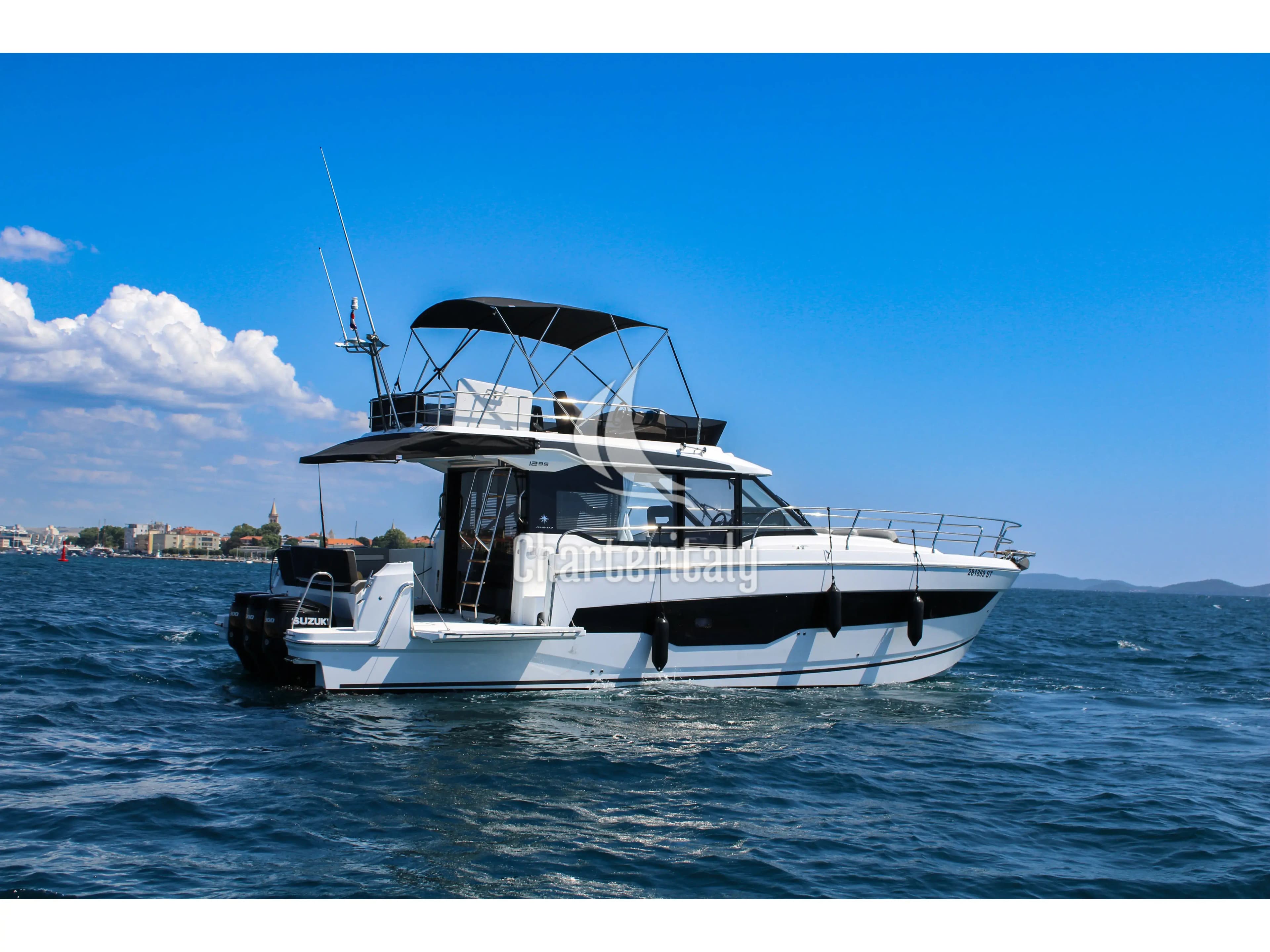 Merry Fisher 1295 FLY - NIKA - 1