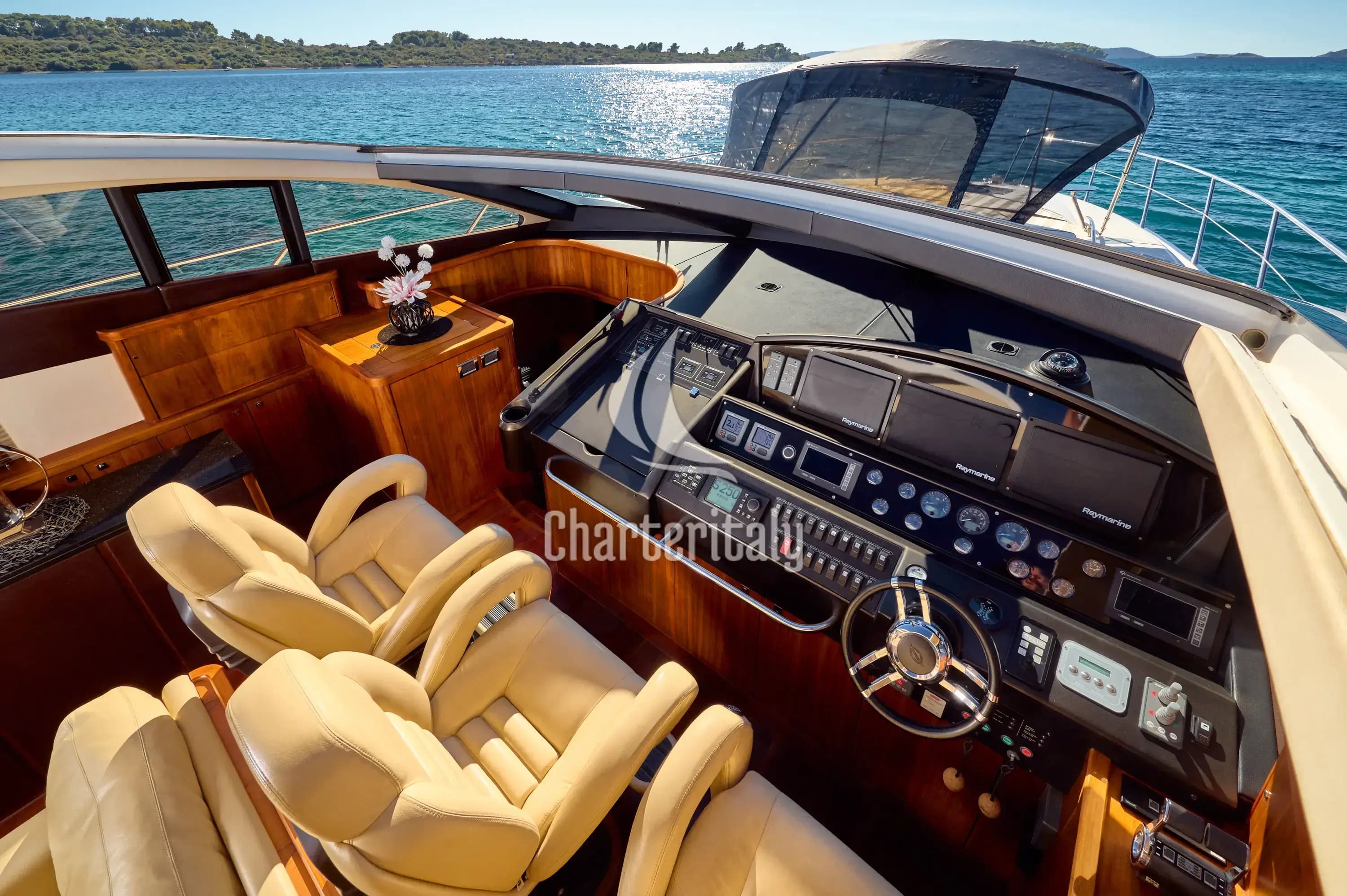 Sunseeker Predator 72 - Ghost - 34