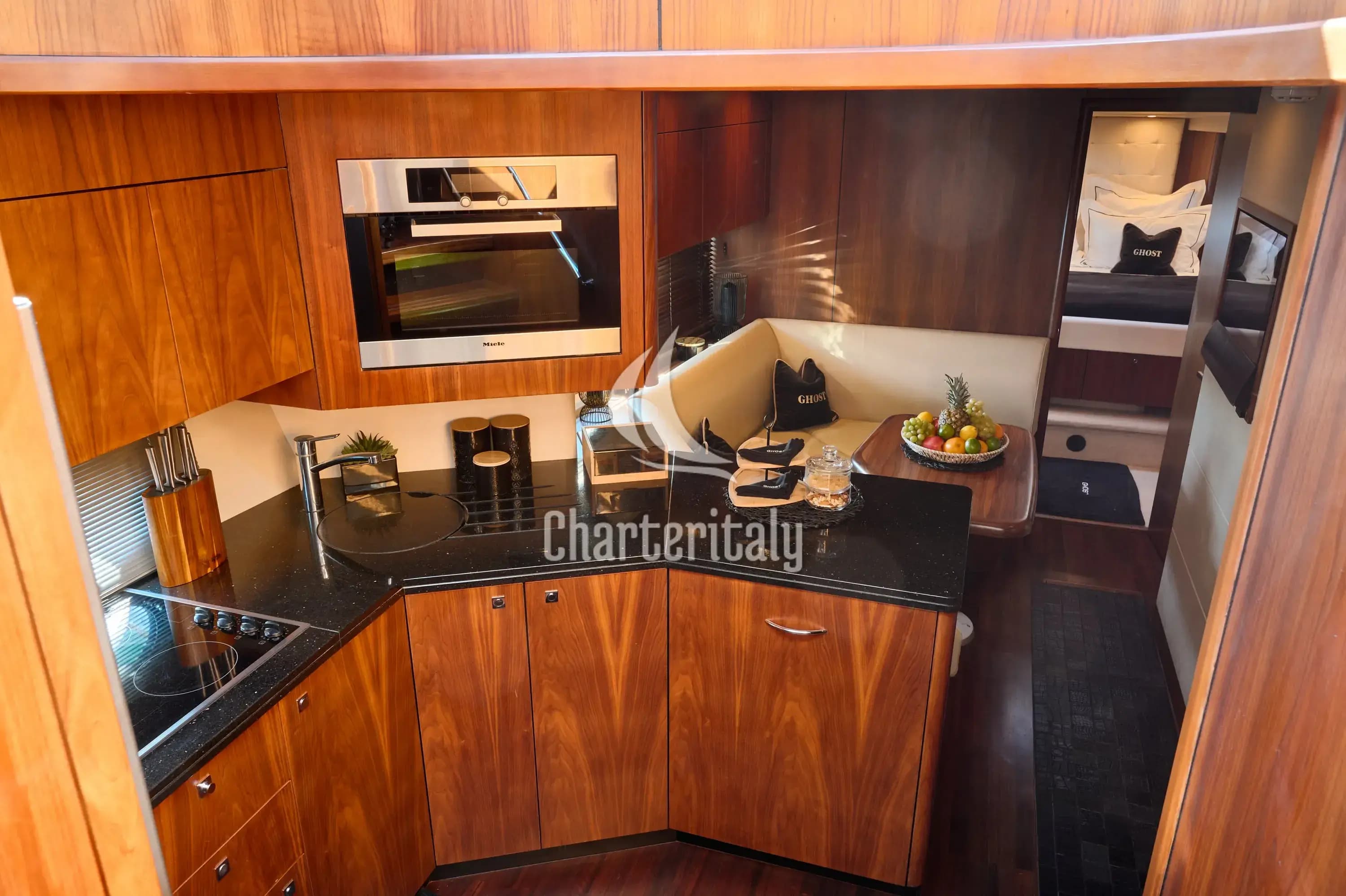 Sunseeker Predator 72 - Ghost - 68