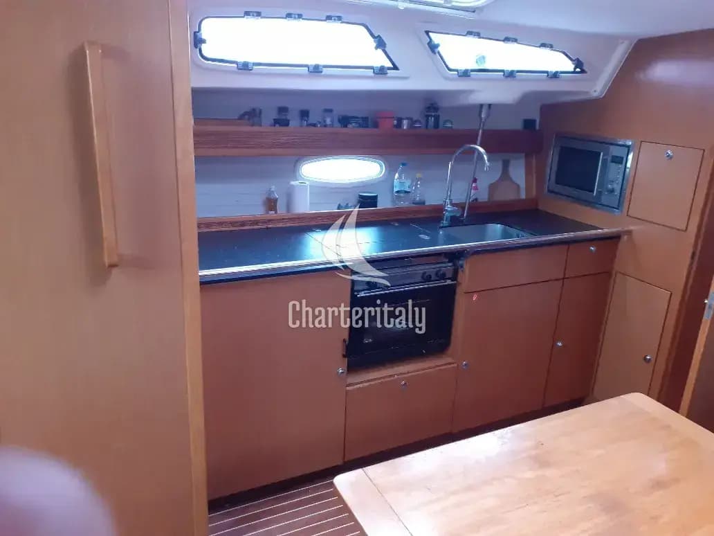 Bavaria 43 Cruiser - Beta - 18