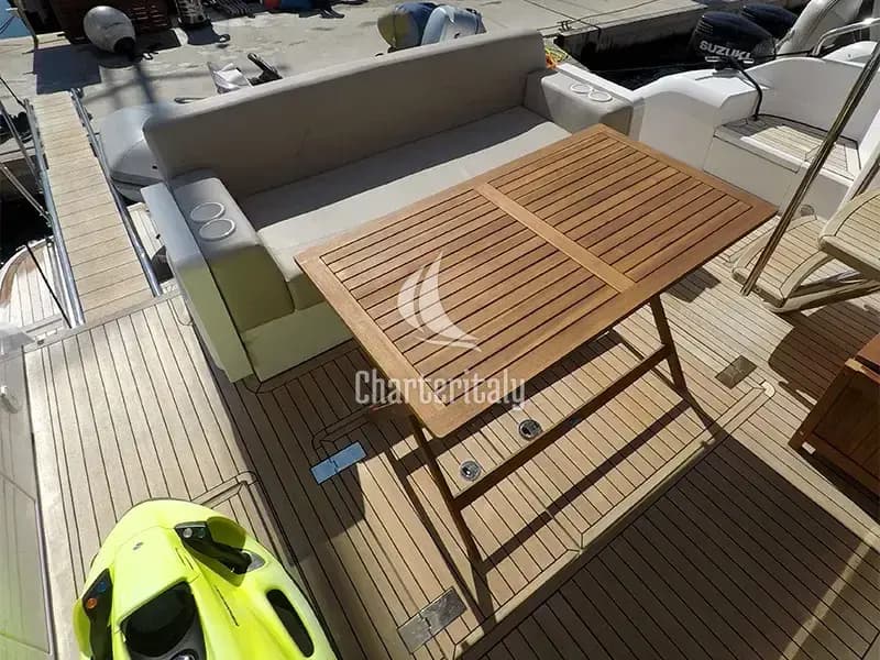 Fairline Squadron 50 - Get Lucky - 21