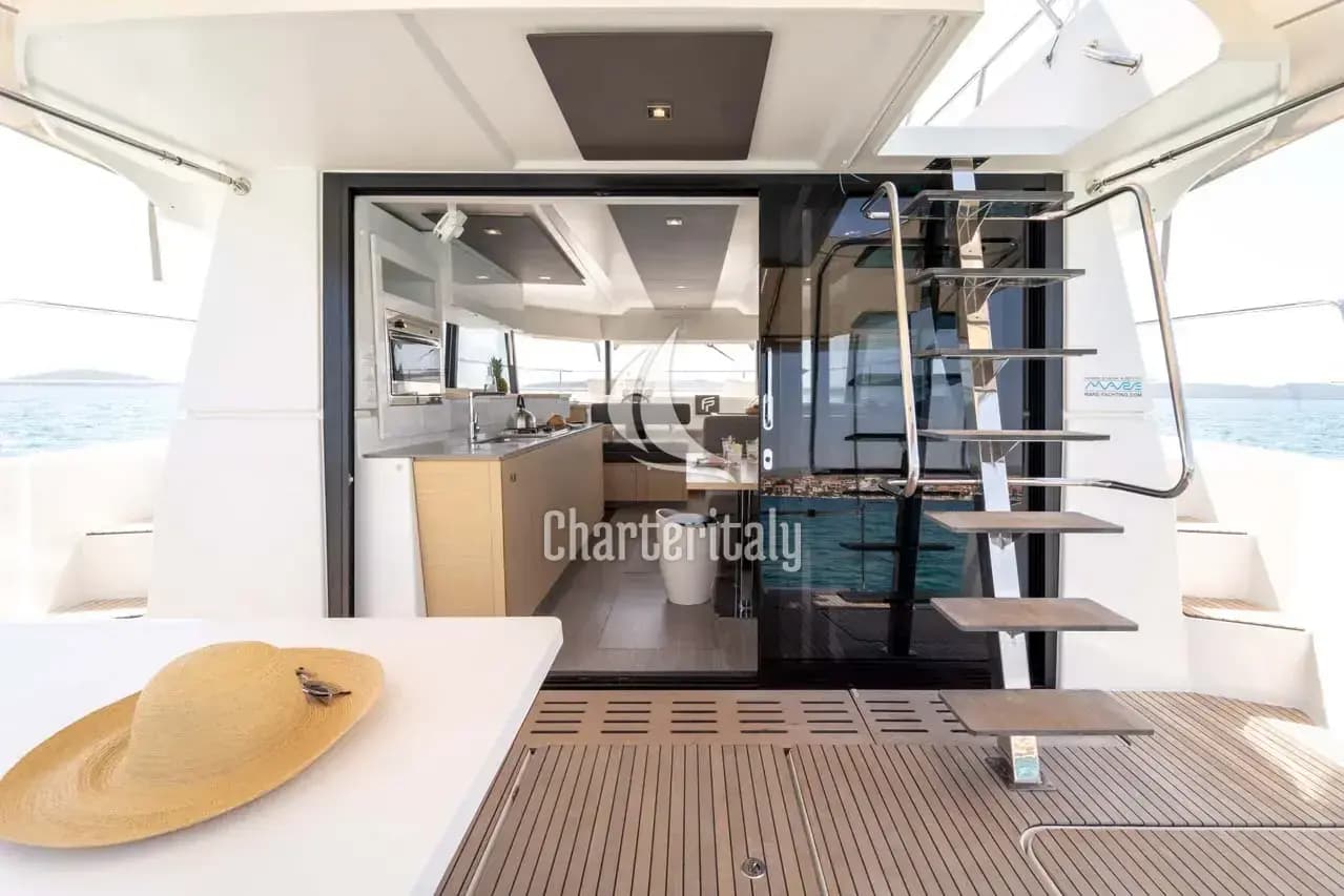 Fountaine Pajot MY 37 - Kalea - 15