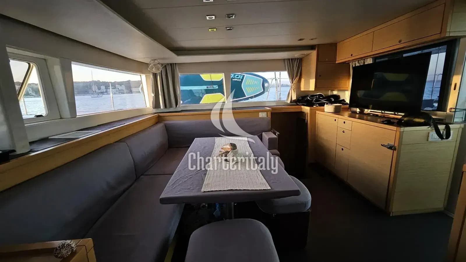 Lagoon 450 Fly - Corona Borealis - 2